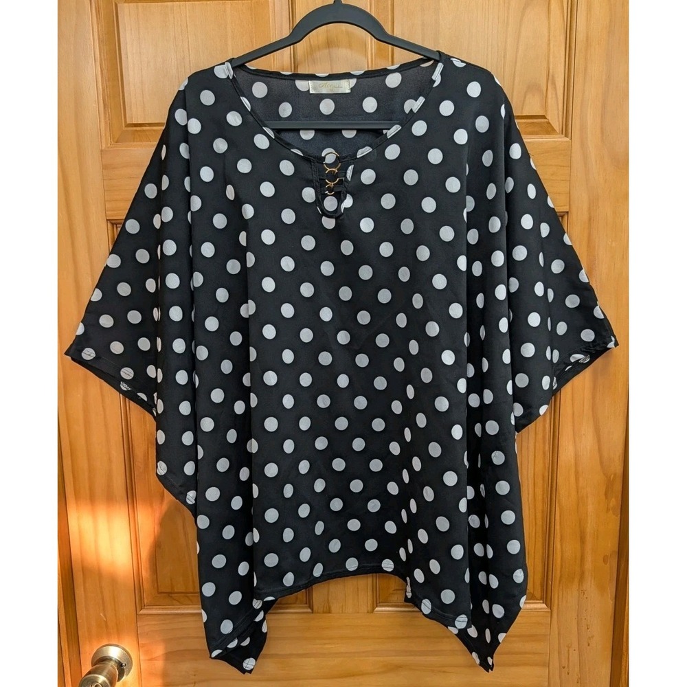 Ace Fashions Women's 1X Tunic Top Black White Polka Dot Round Neck Pullover